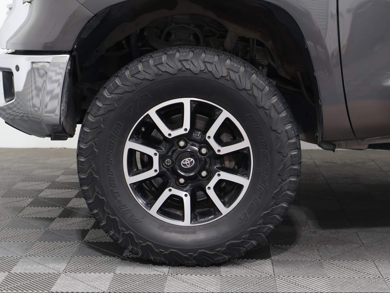 2015 Toyota Tundra Limited Crew Cab