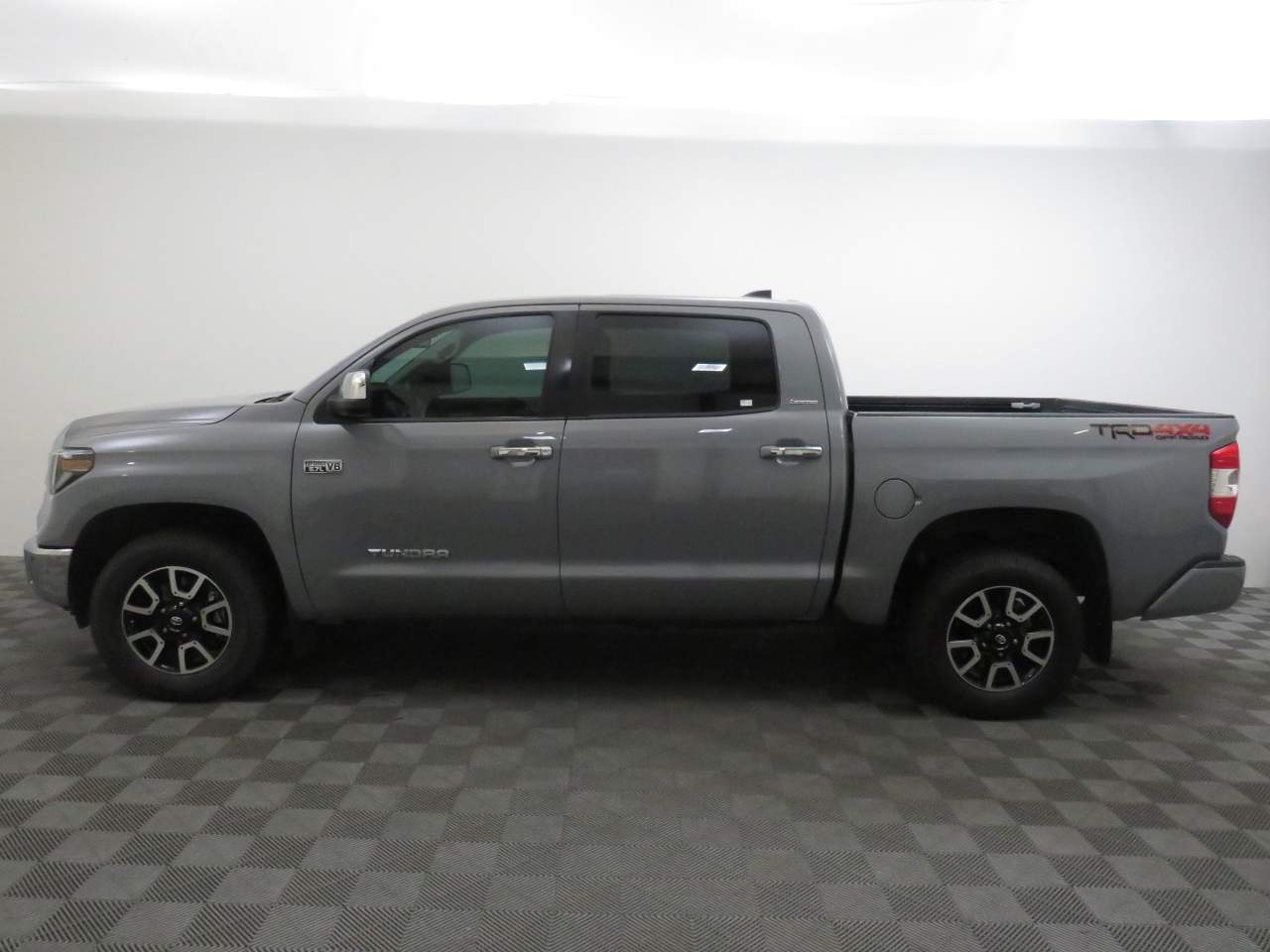 2020 Toyota Tundra Limited Crew Cab