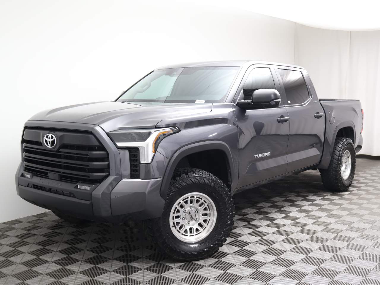 2024 Toyota Tundra SR5 Crew Cab