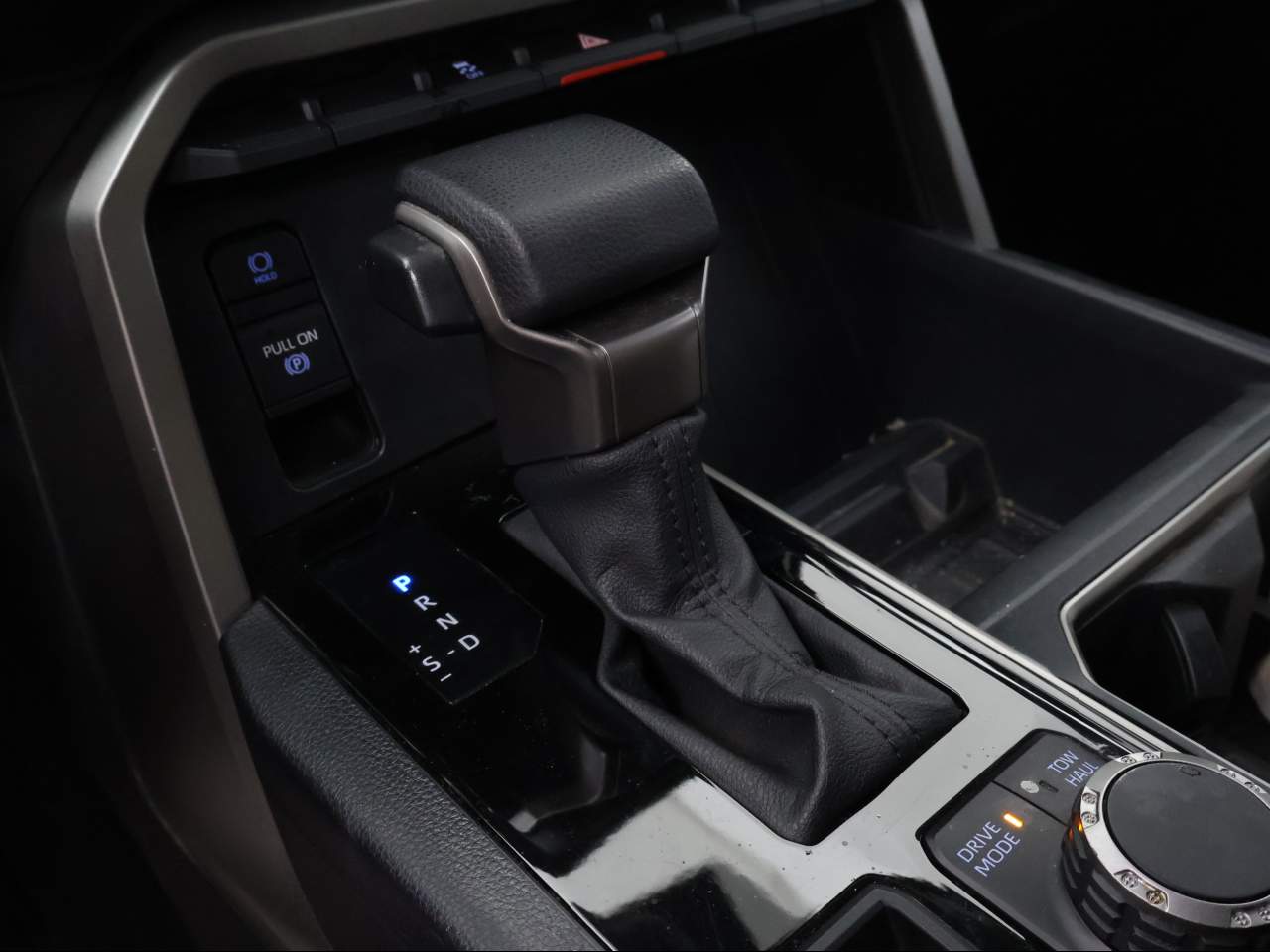 2022 Toyota Tundra SR5 Crew Cab
