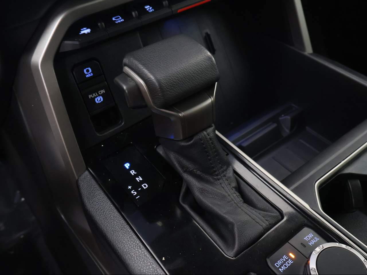 2024 Toyota Tundra SR5 Crew Cab