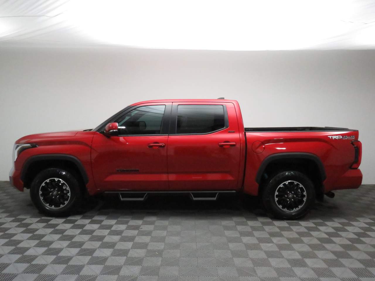 2025 Toyota Tundra SR5 Crew Cab