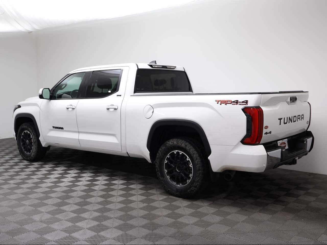 2024 Toyota Tundra SR5 Crew Cab