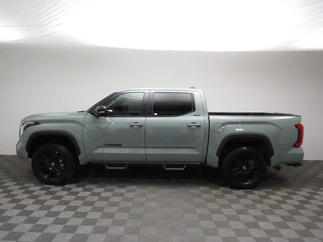 2025 Toyota Tundra Limited Crew Cab