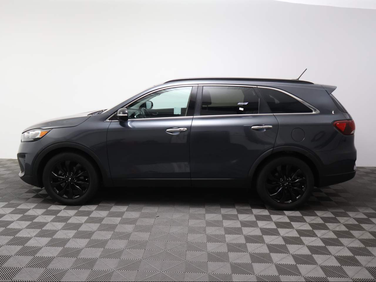 2020 Kia Sorento S V6