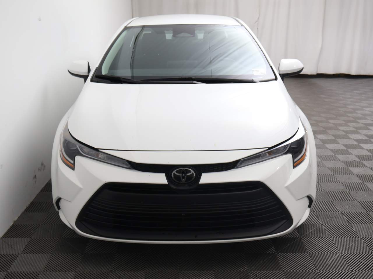 2024 Toyota Corolla LE - Photo 4