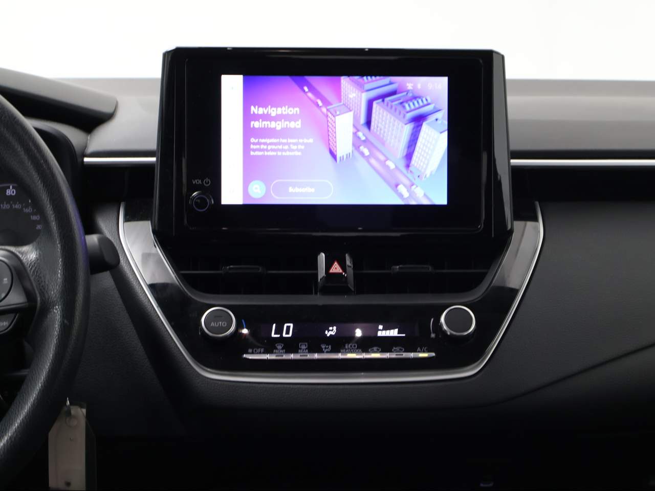 2024 Toyota Corolla LE - Photo 13