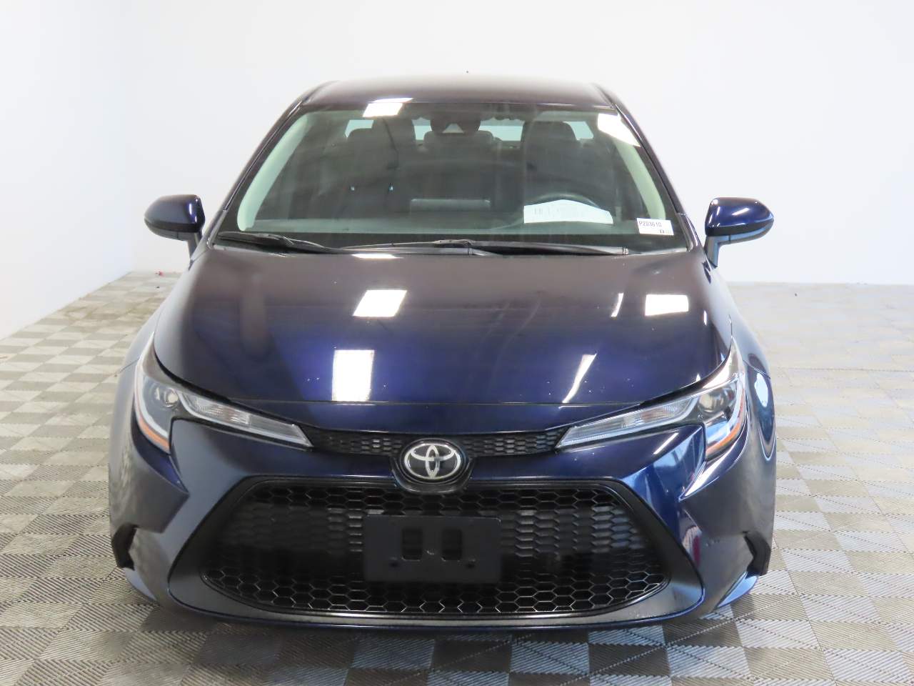 Used 2022 Toyota Corolla LE with VIN 5YFEPMAE9NP285300 for sale in Yuma, AZ