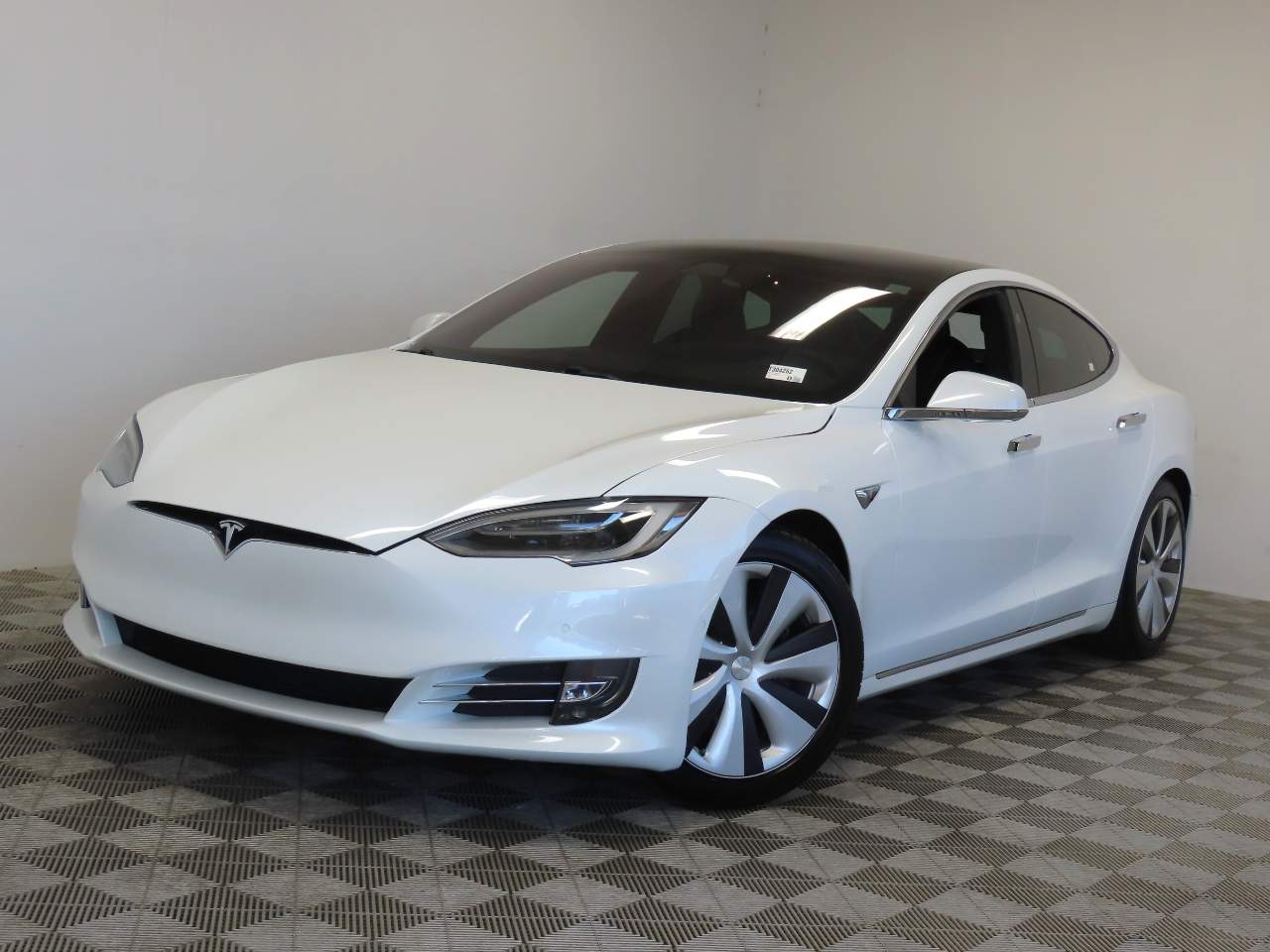 2020 Tesla Model S Long Range Plus