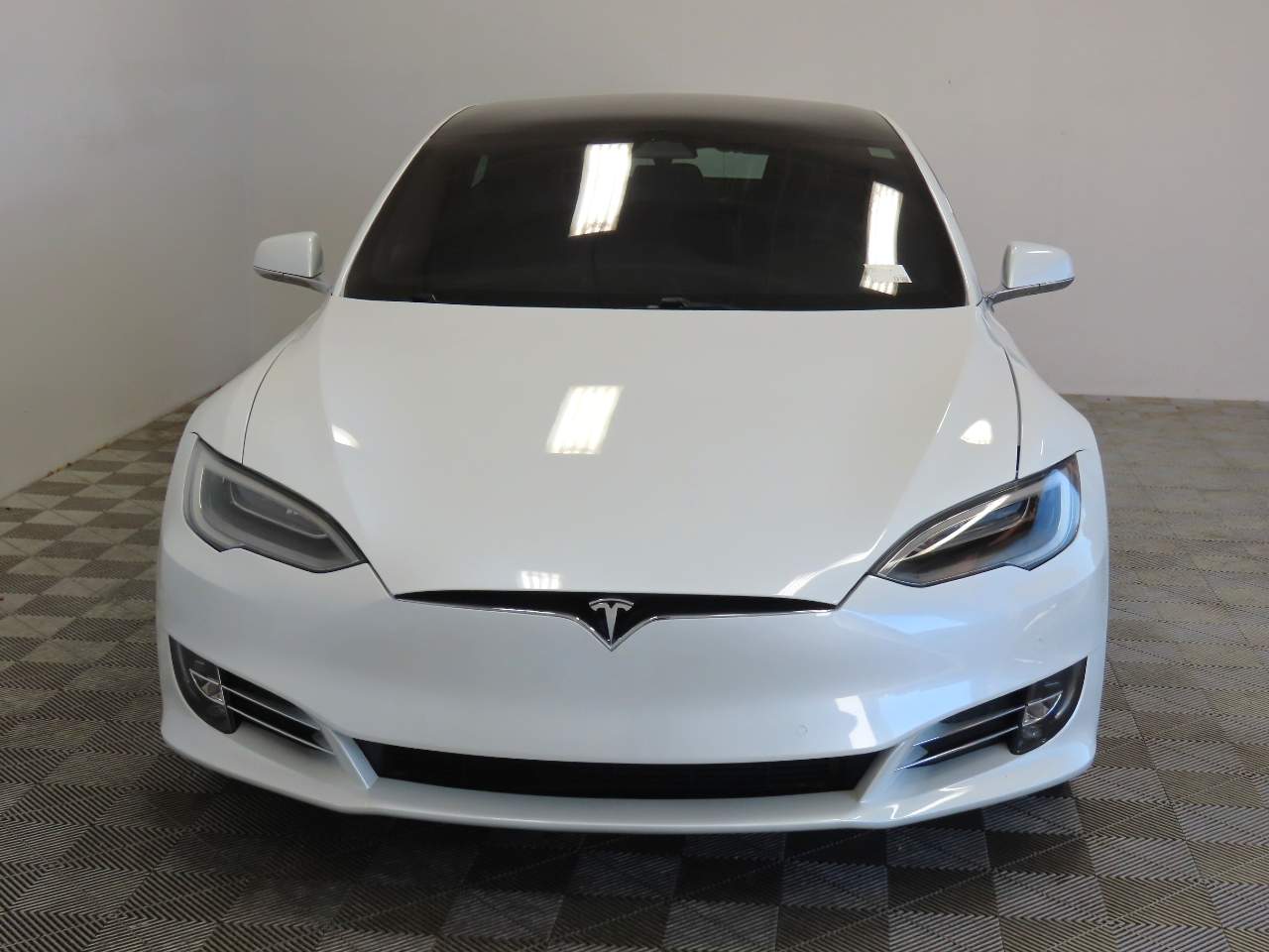 Used 2020 Tesla Model S Long Range Plus with VIN 5YJSA1E25LF404410 for sale in Yuma, AZ
