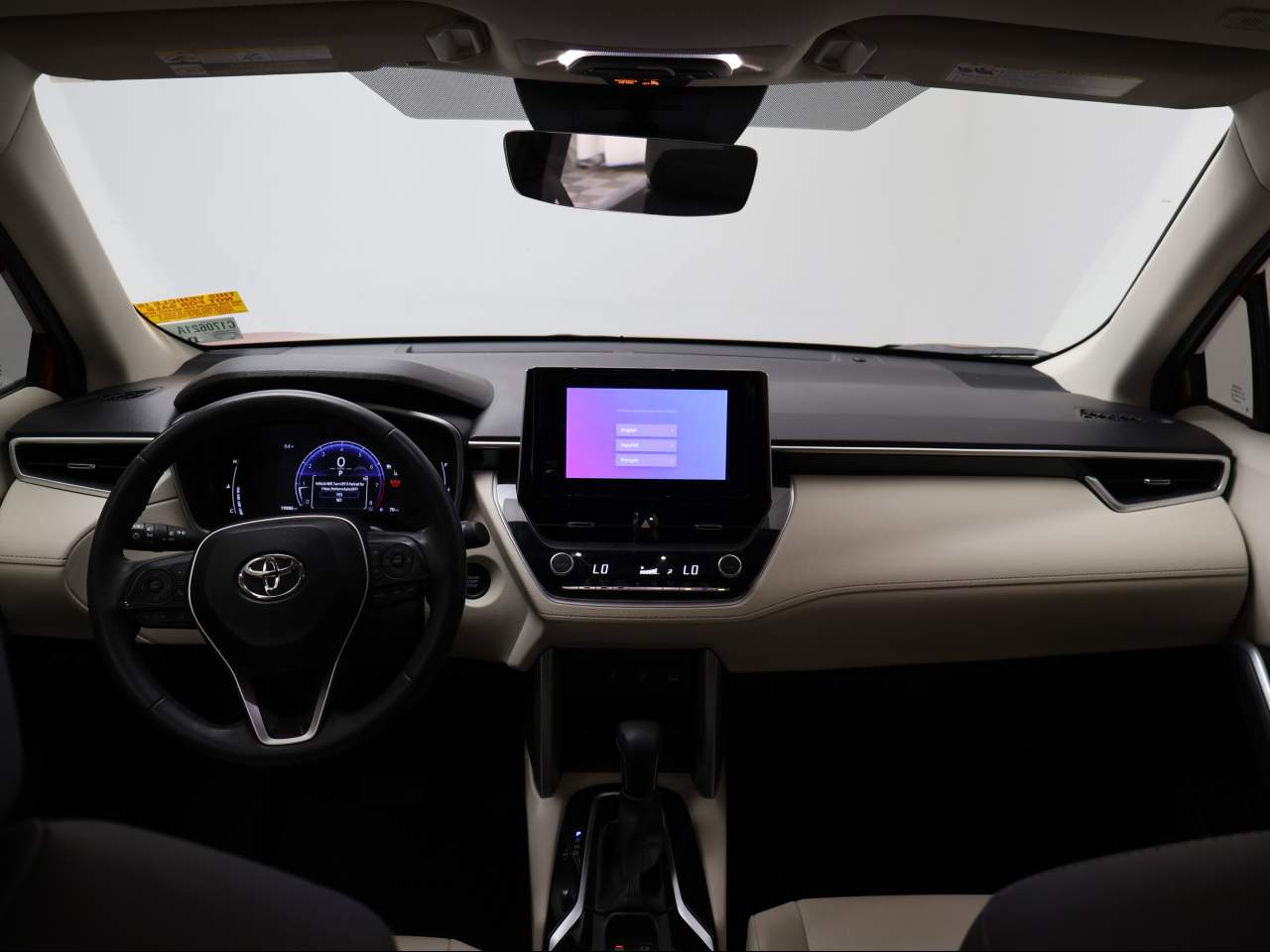 2024 Toyota Corolla Cross XLE - Photo 10