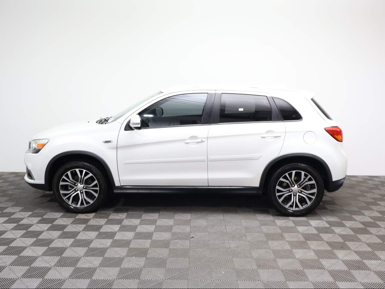 2017 Mitsubishi Outlander Sport ES