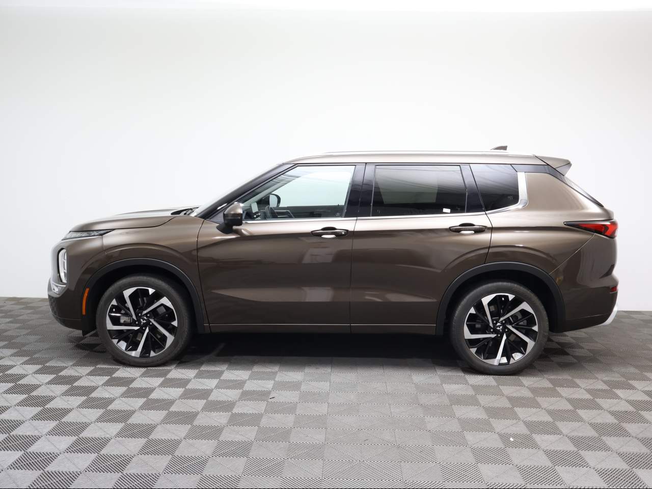 2024 Mitsubishi Outlander SEL