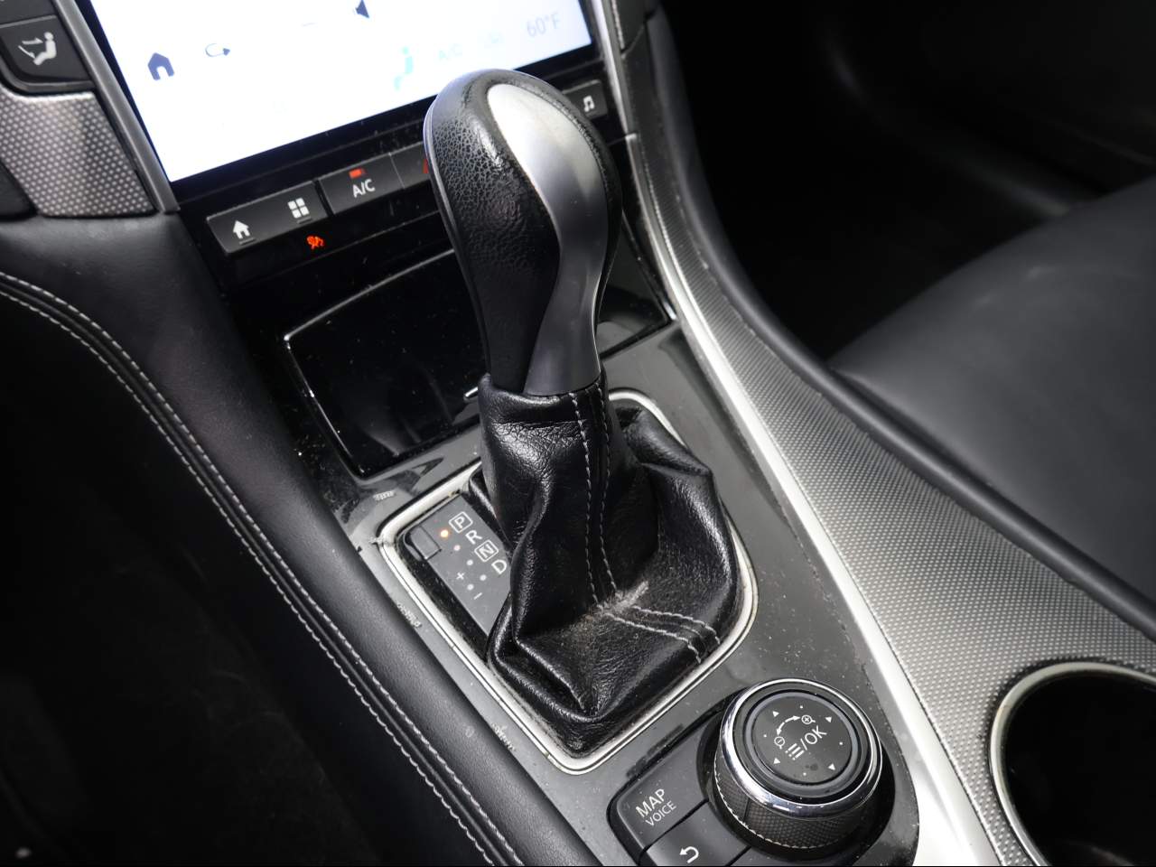 2015 INFINITI Q50  
