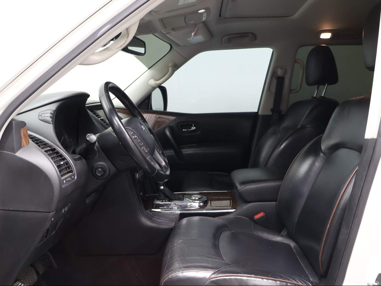 2019 Nissan Armada SL - Photo 8