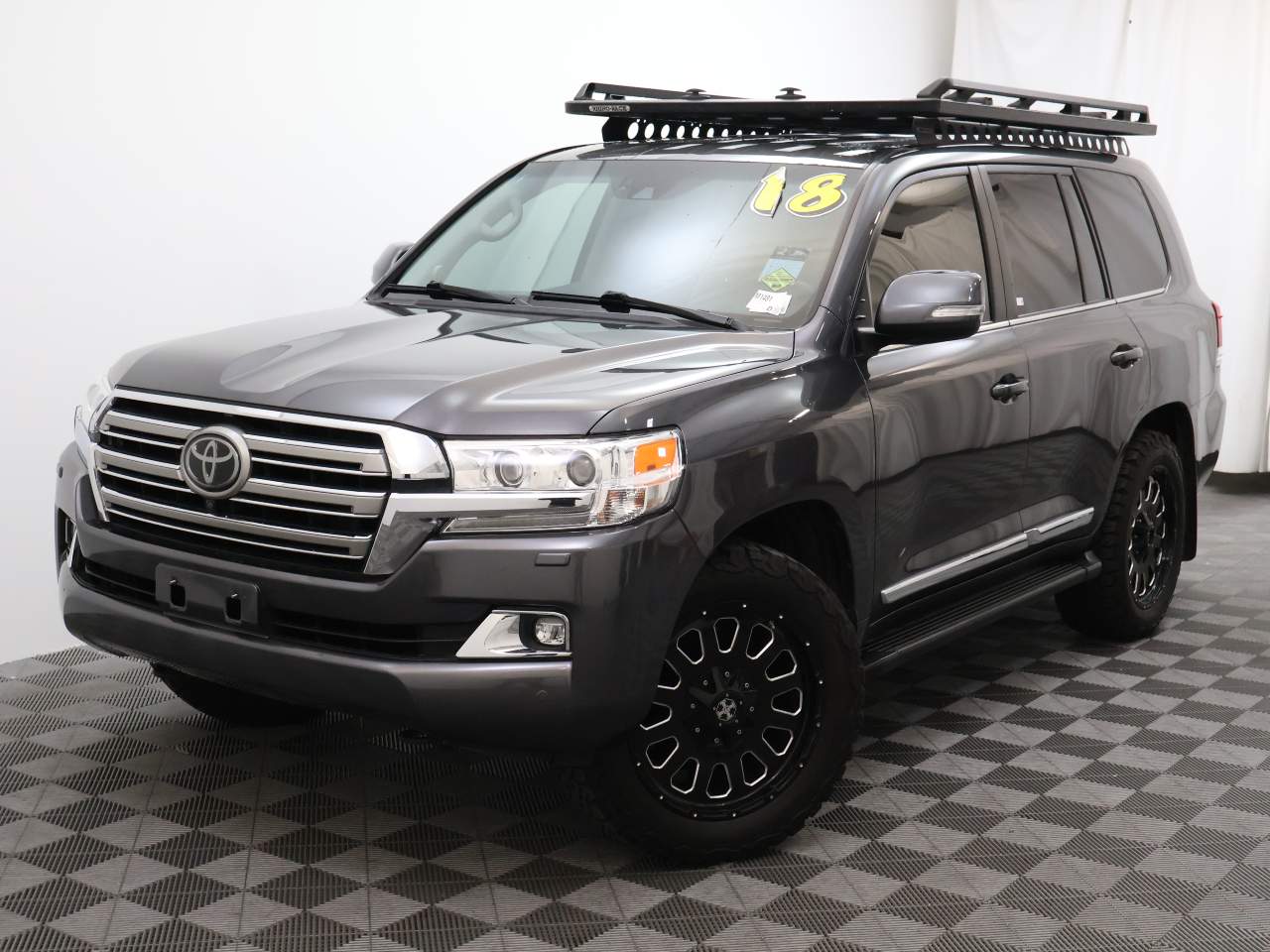 2018 Toyota Land Cruiser  