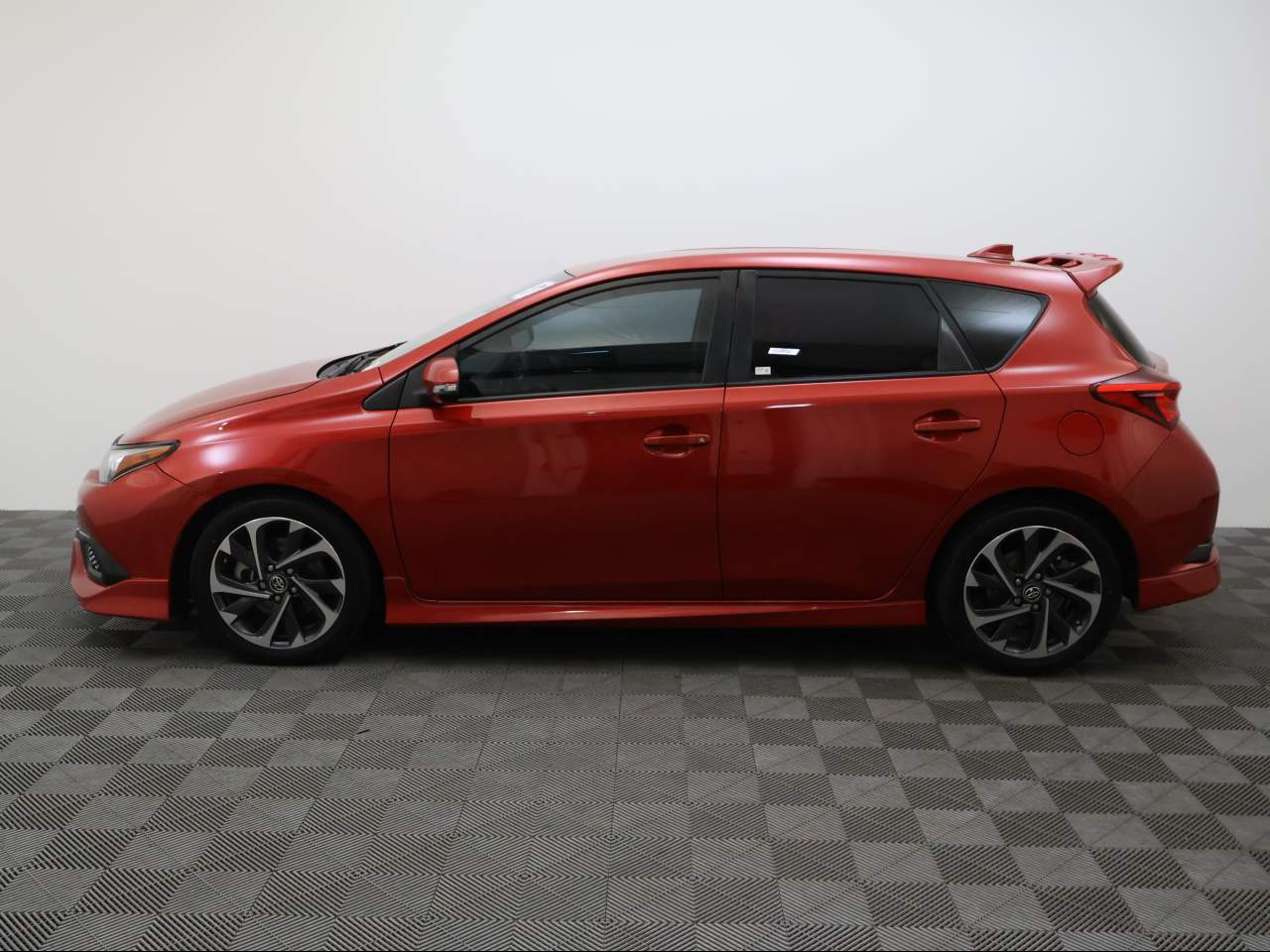 2017 Toyota Corolla iM  