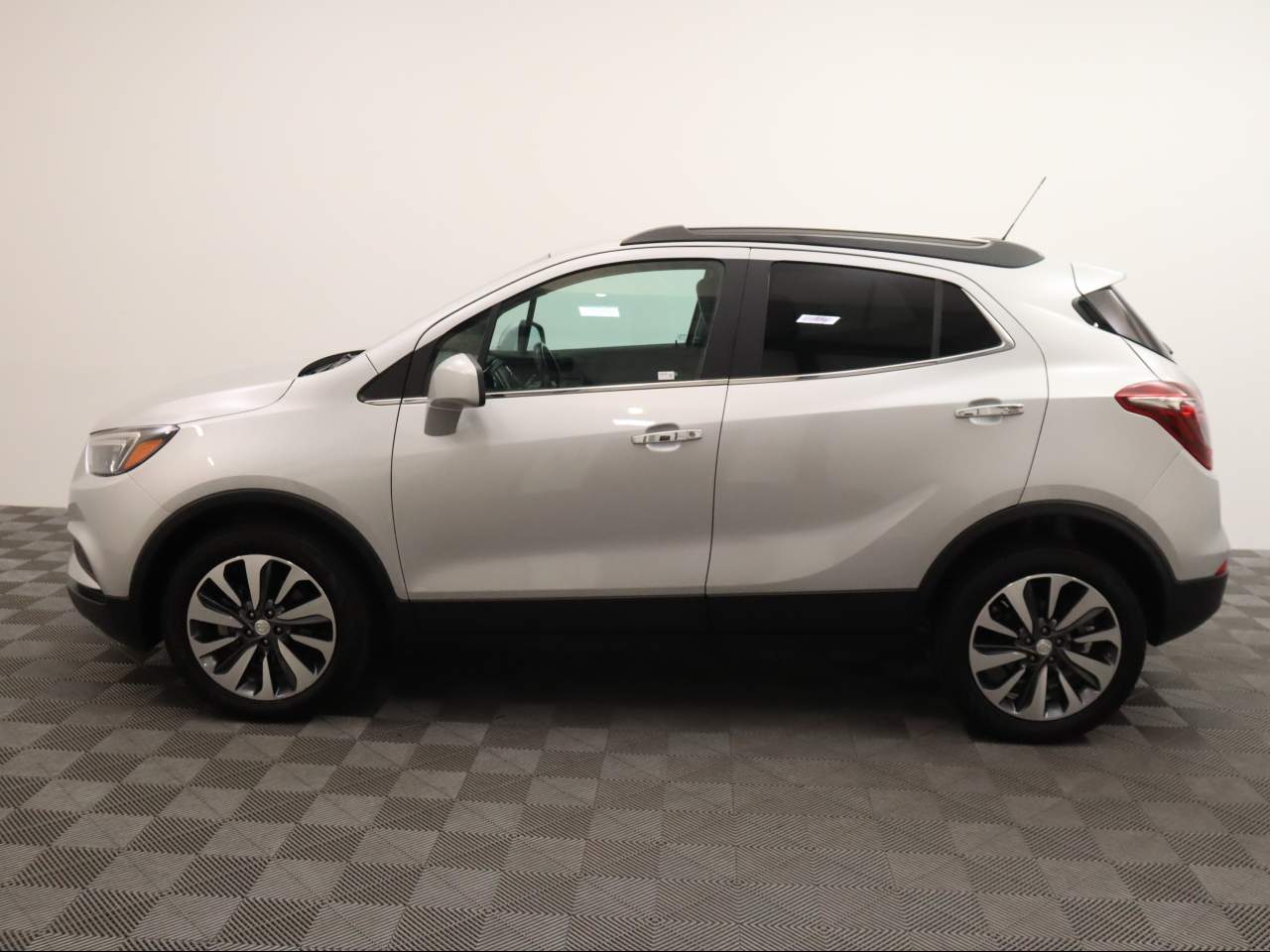 Used 2022 Buick Encore Preferred with VIN KL4CJESM6NB525707 for sale in Yuma, AZ