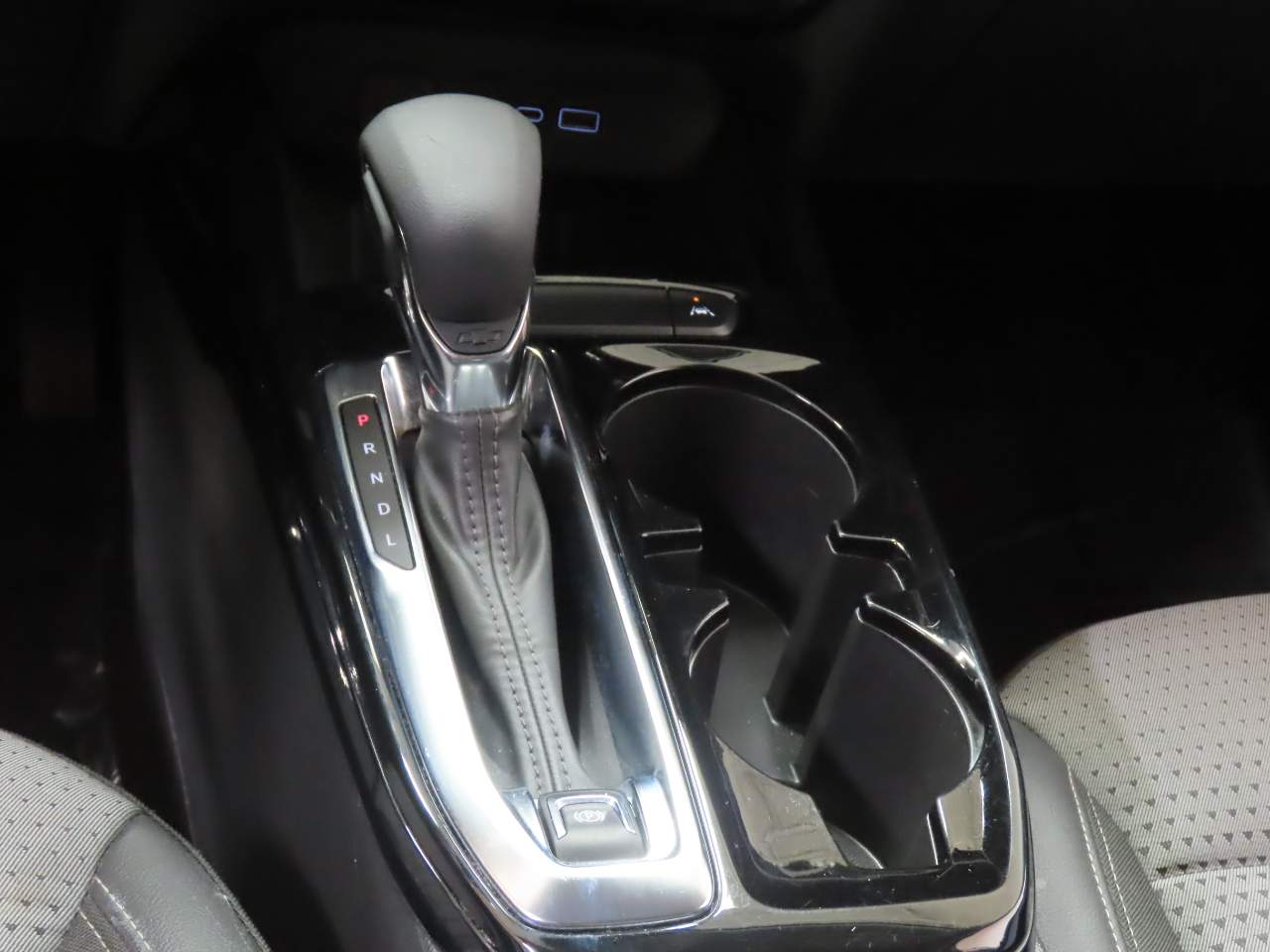 2024 Chevrolet Trax LT - Photo 12