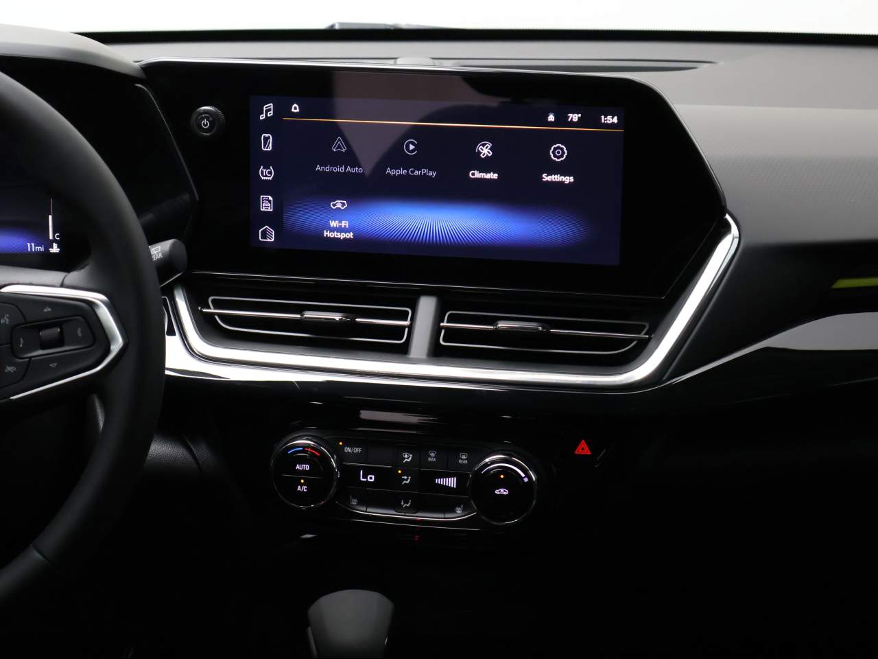 2026 Chevrolet Trax Activ - Photo 13