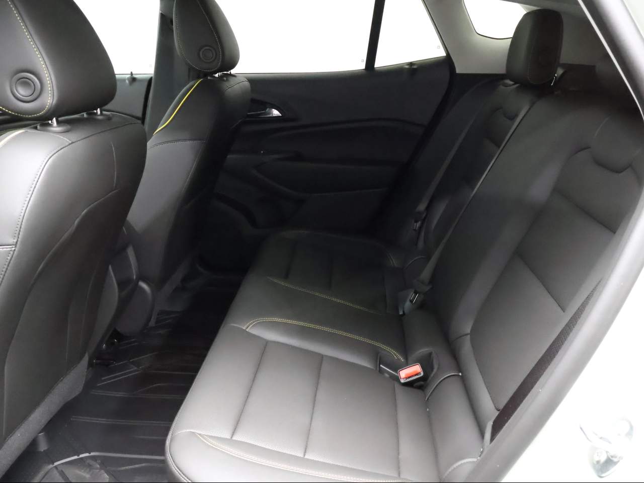 2026 Chevrolet Trax Activ - Photo 9