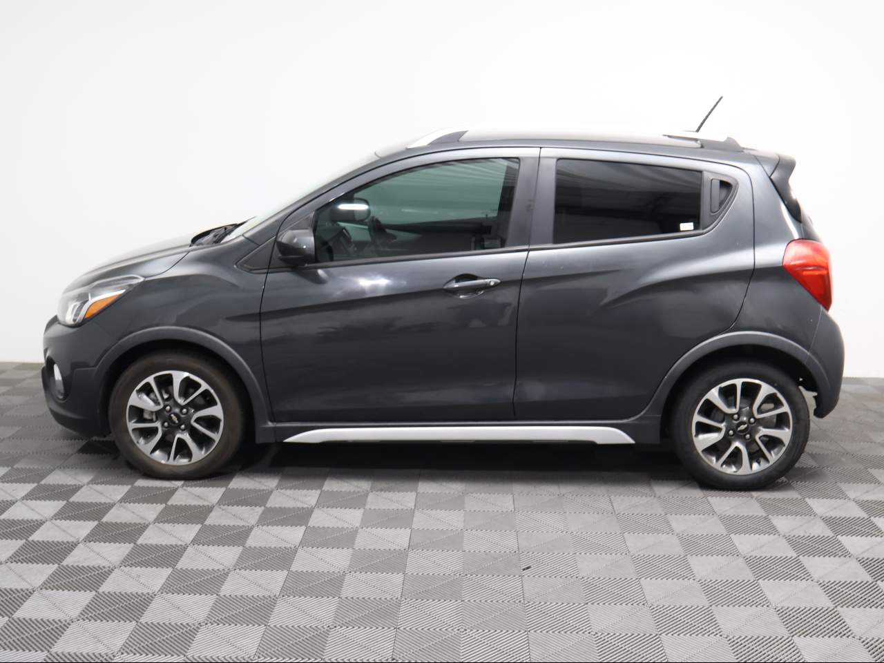 2017 Chevrolet Spark ACTIV Manual