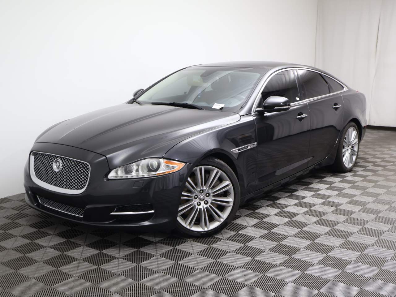 2012 Jaguar XJ Supercharged