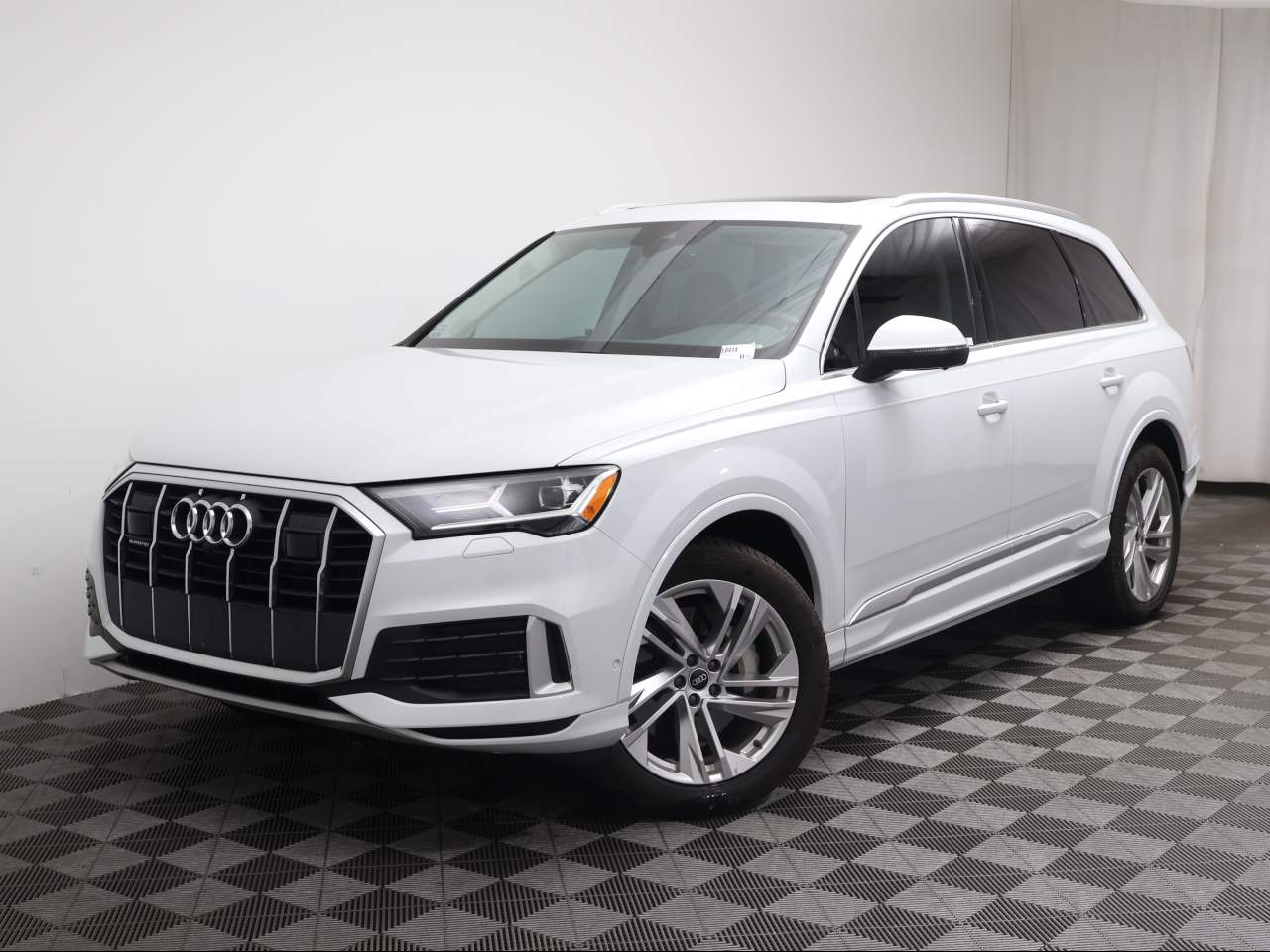 2021 Audi Q7 quattro Premium Plus 45 TFSI