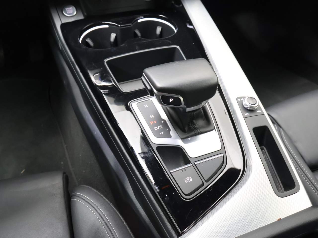 2025 Audi A5 Sportback quattro S line Premium 45 TFSI
