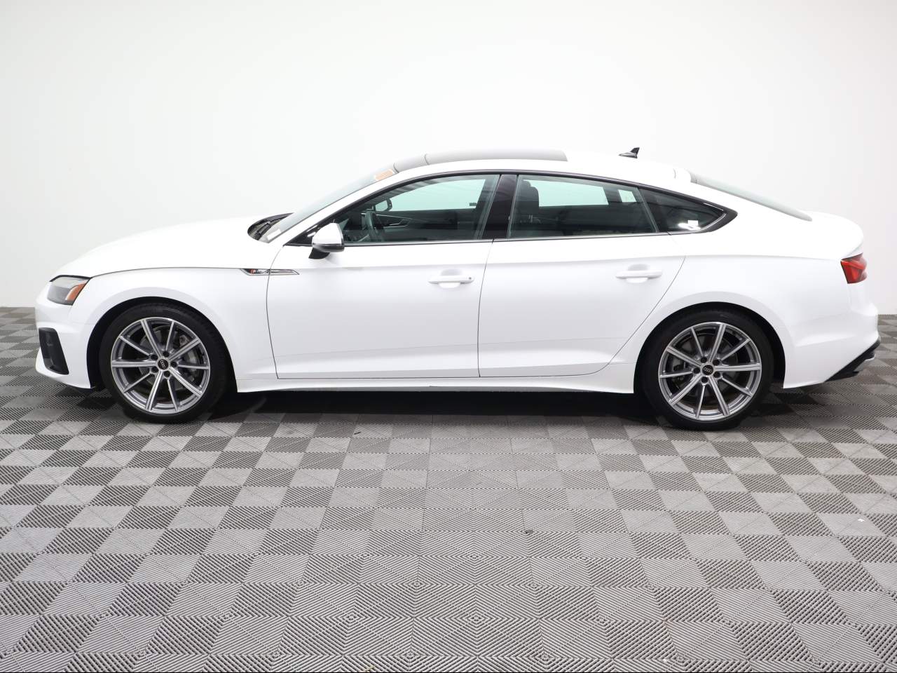 2025 Audi A5 Sportback quattro S line Premium 45 TFSI