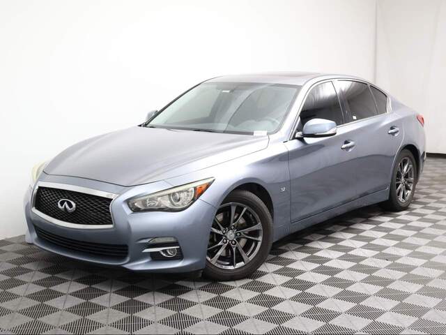 2015 INFINITI Q50