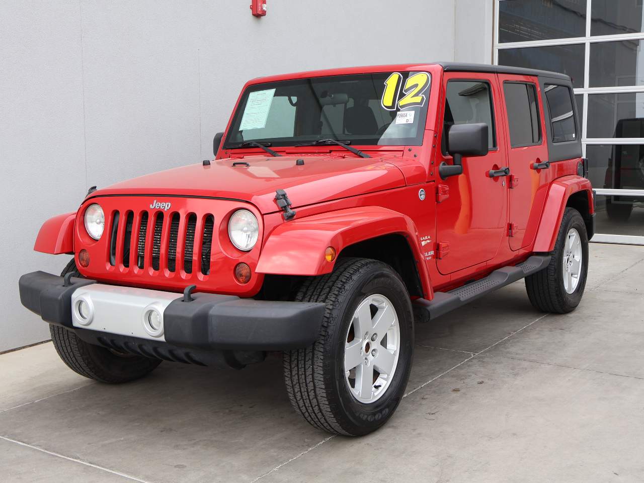 2012 Jeep Wrangler Unlimited Sahara