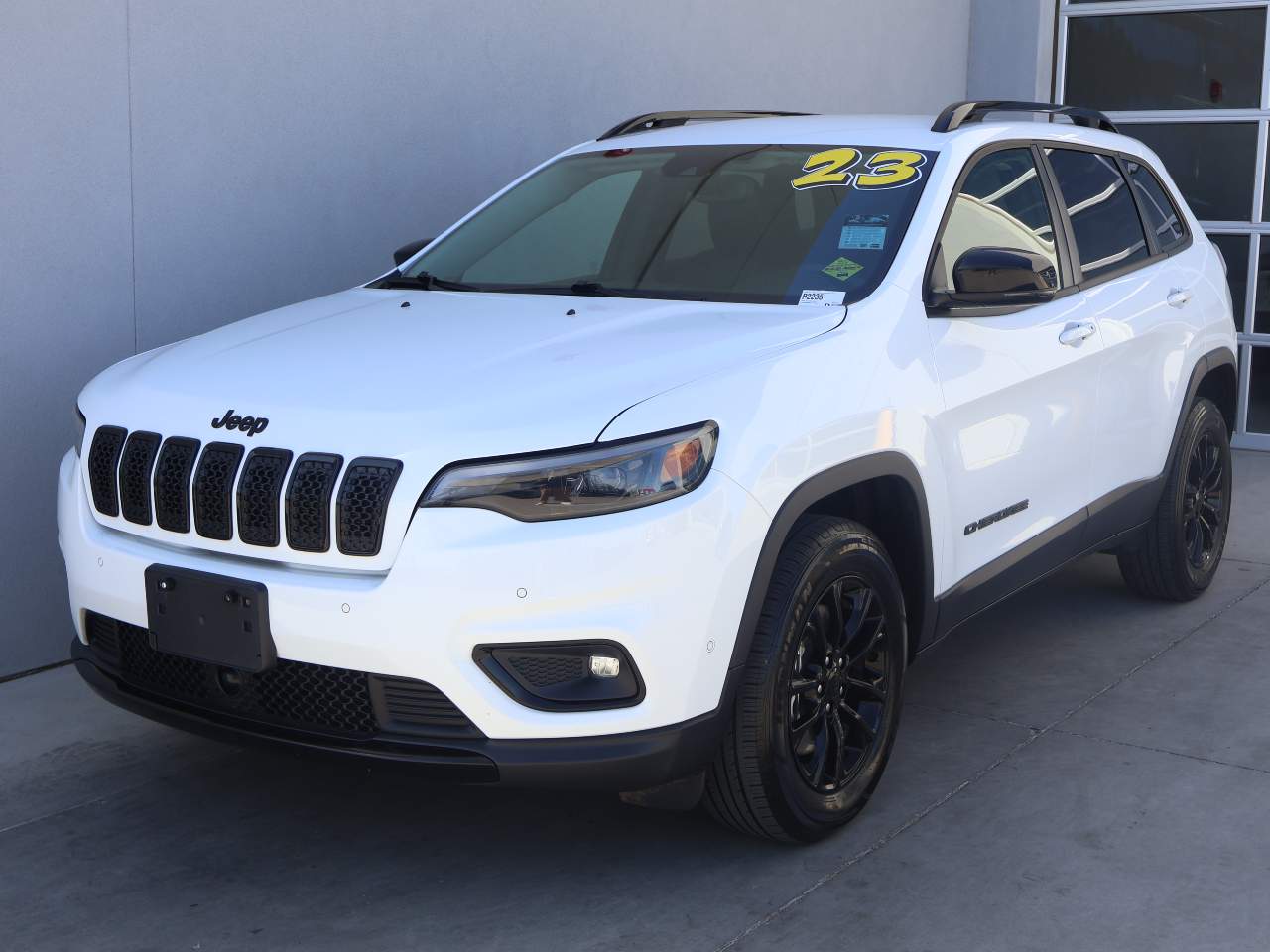 2023 Jeep Cherokee Altitude Lux