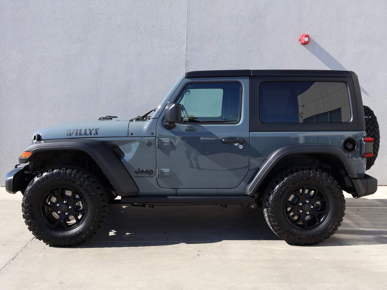 2024 Jeep Wrangler Willys 2dr