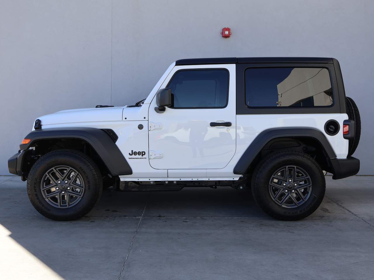 2026 Jeep Wrangler Sport S 2dr