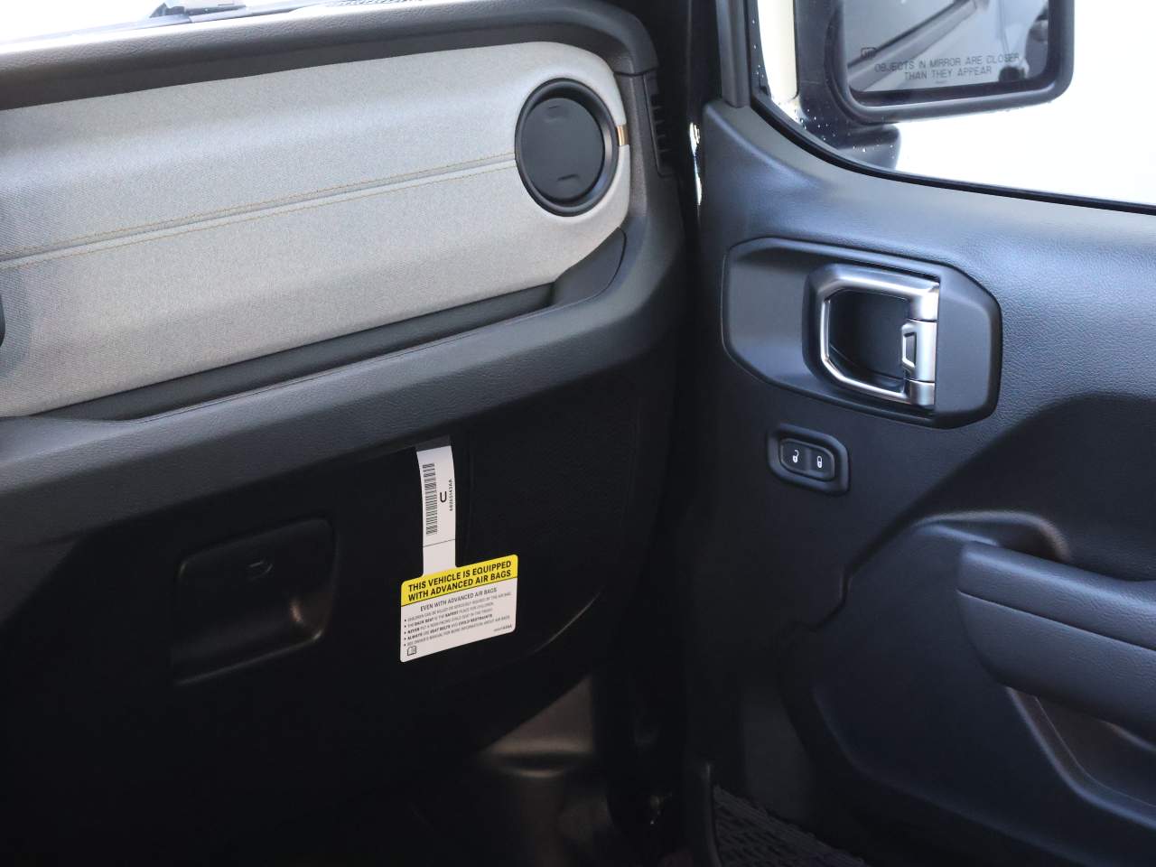 2026 Jeep Wrangler 4-Door Willys - Photo 17