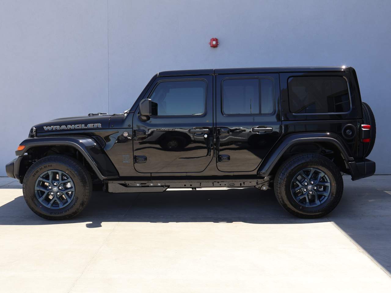 2026 Jeep Wrangler 85th Anniversary Edition 4dr