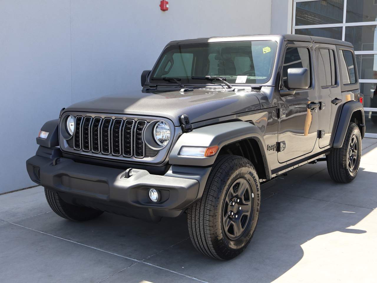 2026 Jeep Wrangler Sport 4dr
