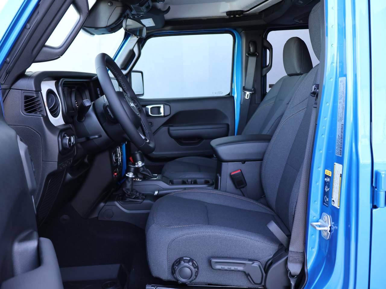 2026 Jeep Wrangler 4-Door Willys - Photo 8