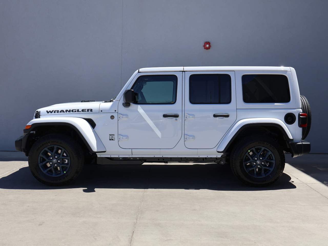 2026 Jeep Wrangler 85th Anniversary Edition 4dr