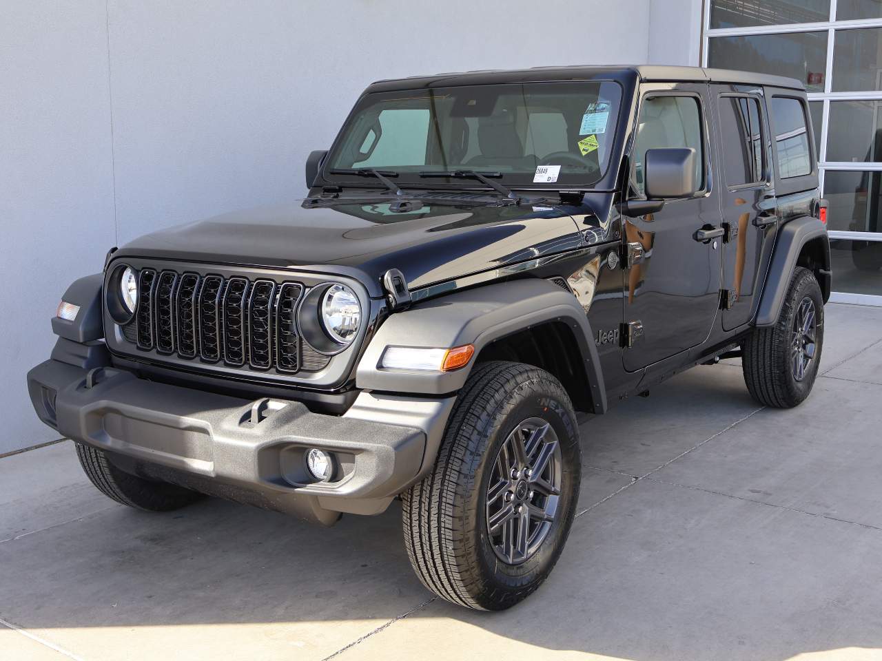 2024 Jeep Wrangler Sport S 4dr