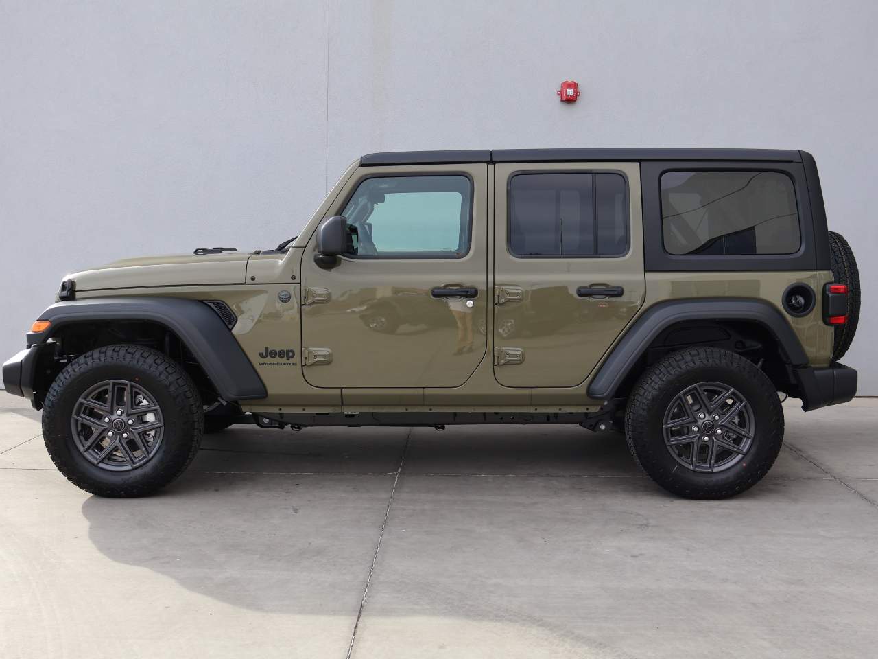 2026 Jeep Wrangler Sport S 4dr