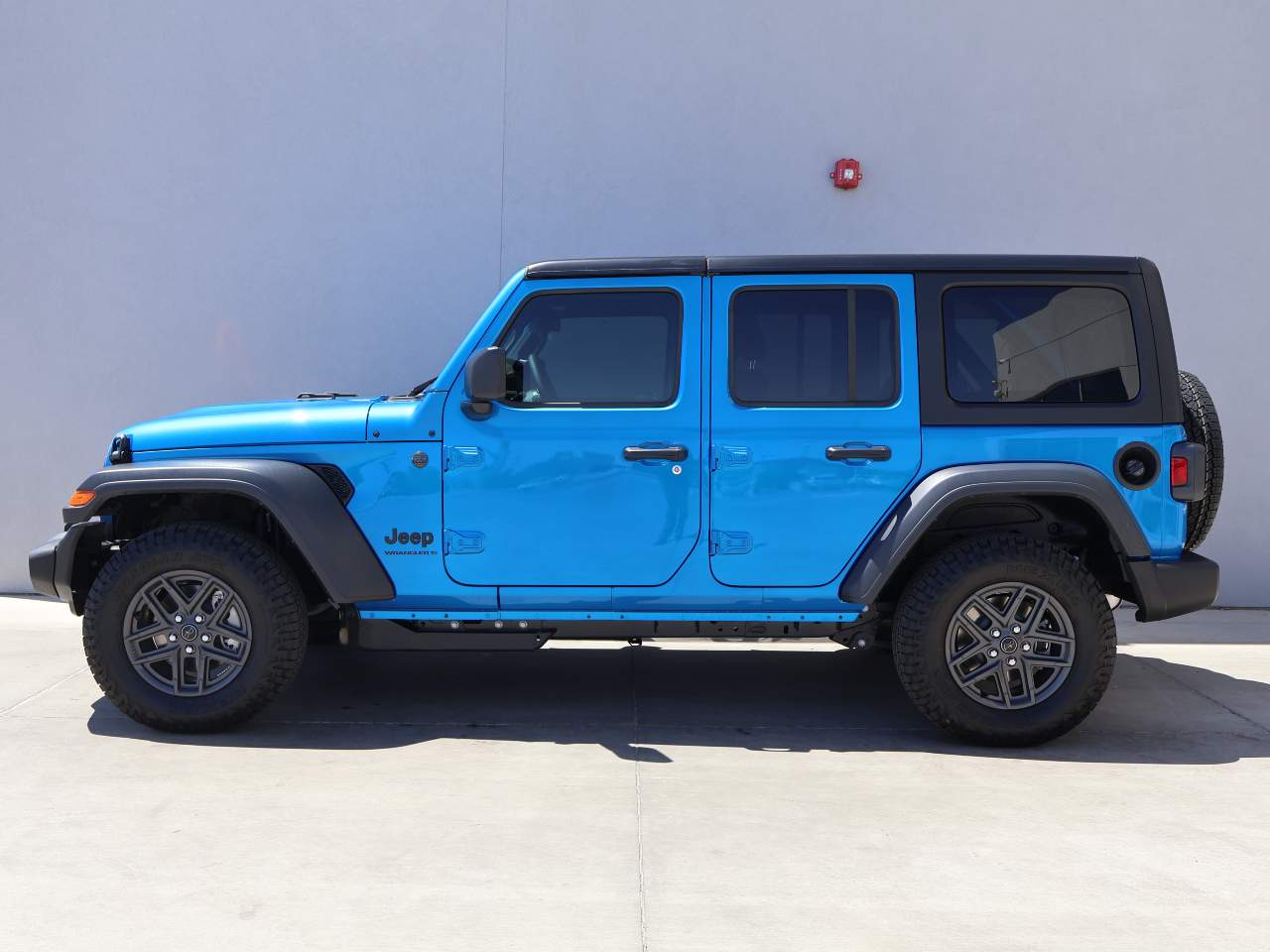 2026 Jeep Wrangler Sport S 4dr