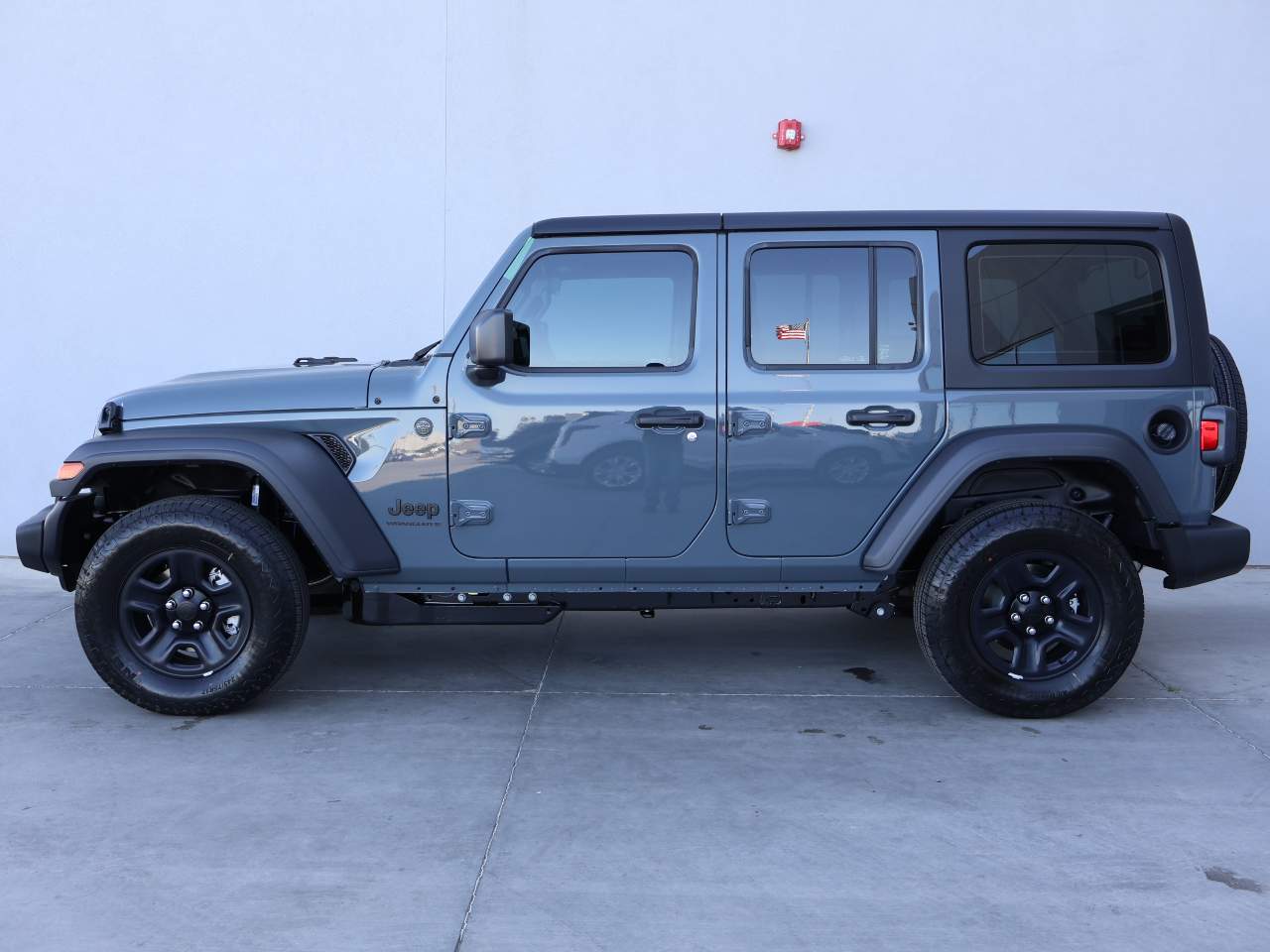 2026 Jeep Wrangler Sport 4dr