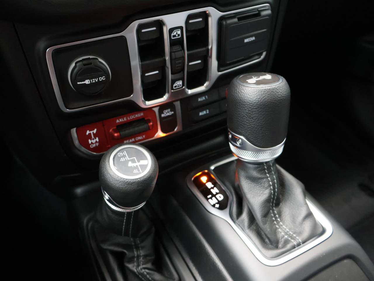2026 Jeep Wrangler 4-Door Willys - Photo 16