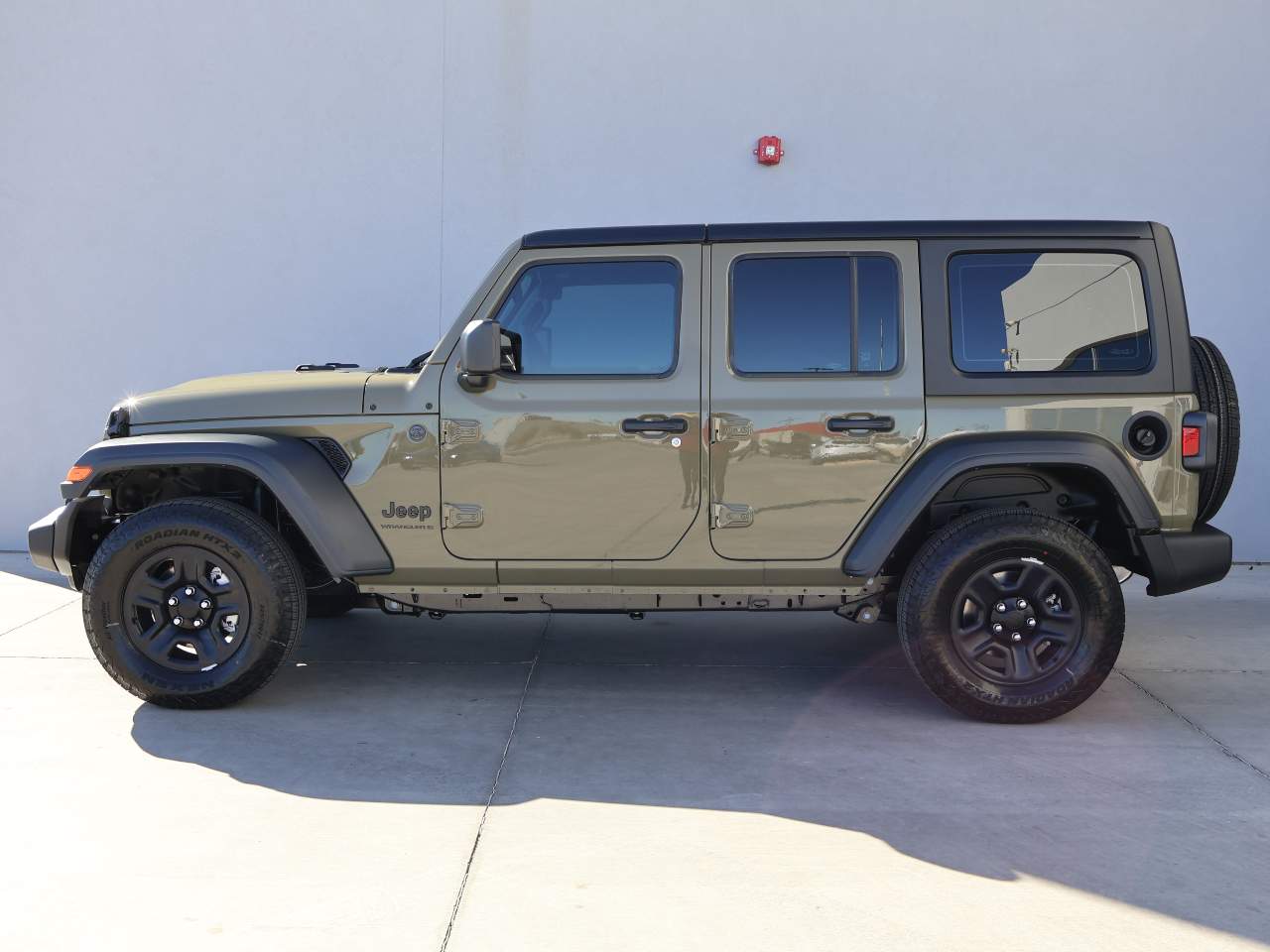 2026 Jeep Wrangler Sport 4dr
