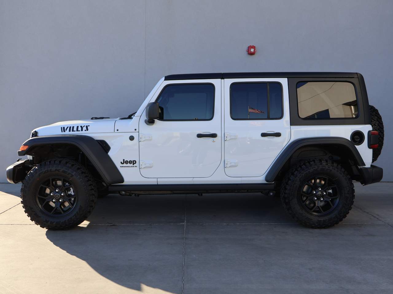 2026 Jeep Wrangler Willys 4dr