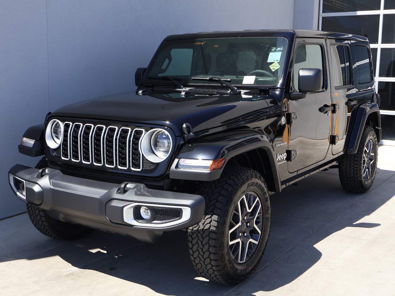 2024 Jeep Wrangler Sahara 4dr