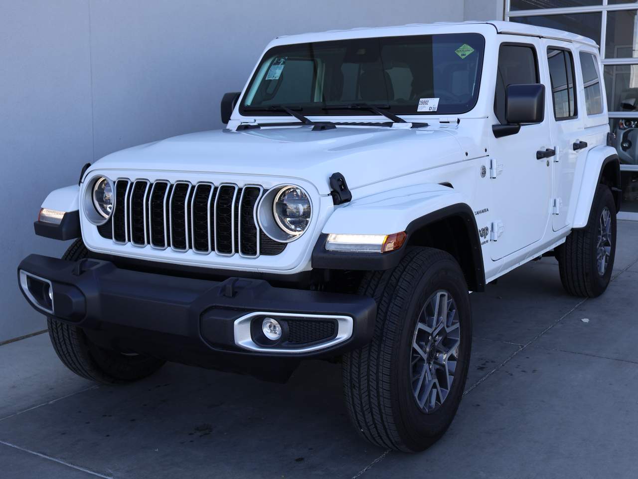 2024 Jeep Wrangler Sahara 4dr