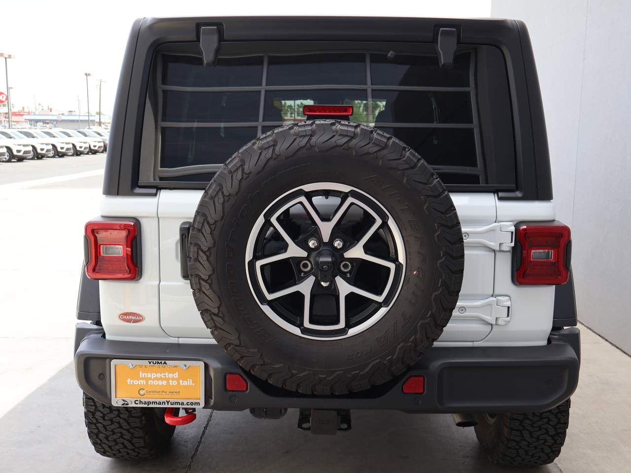 View vehicle photo 4